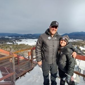 Meet your Posher, Liz